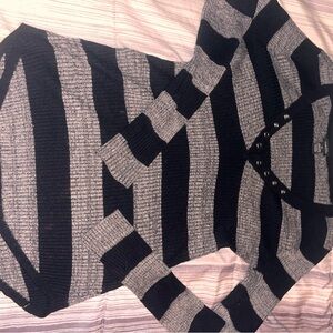 Rue21 V-Neck Sweater in Black and Gray Stripes